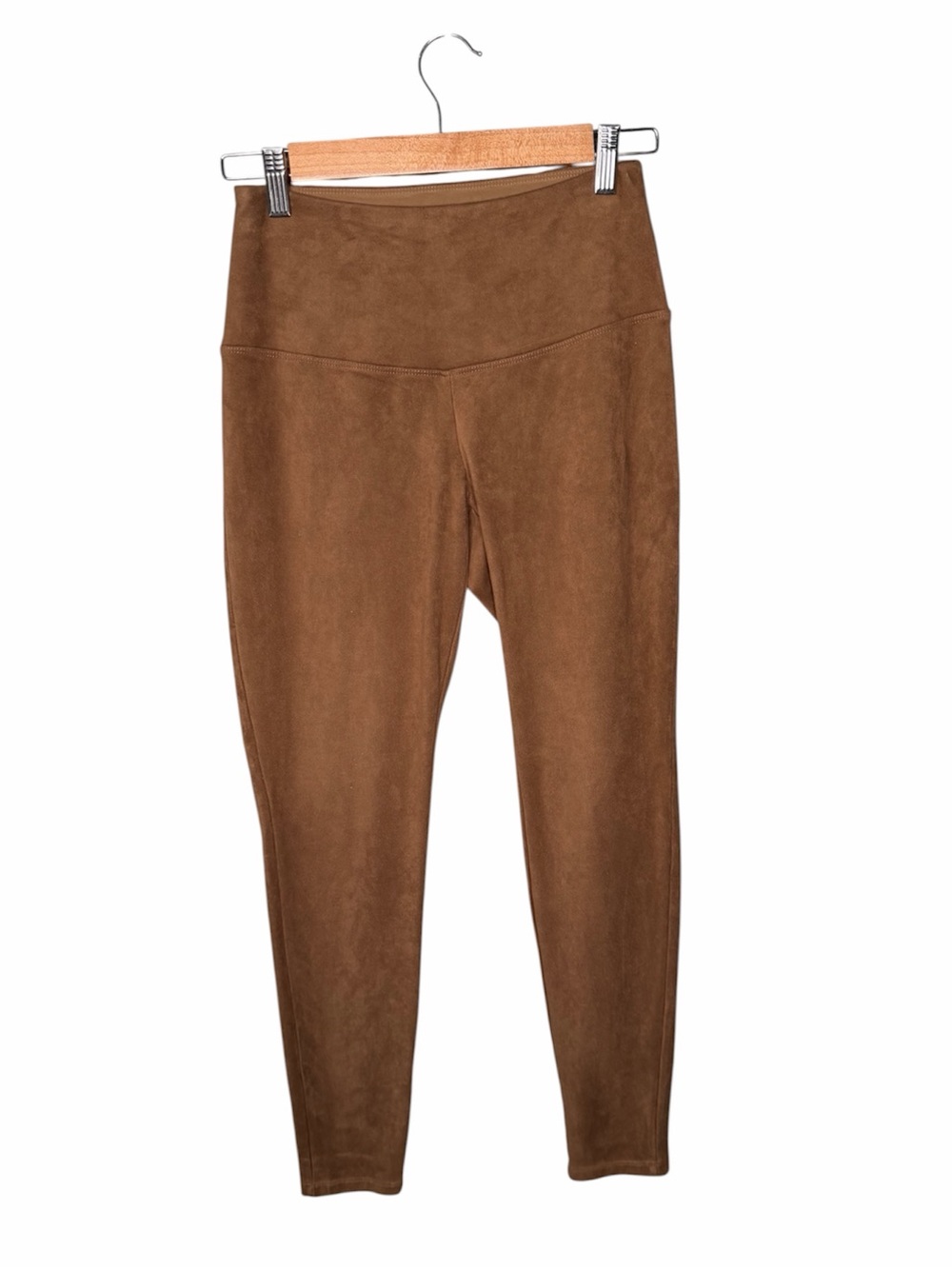 Ruby Ribbon Faux Suede Legging - Picture 2 of 8
